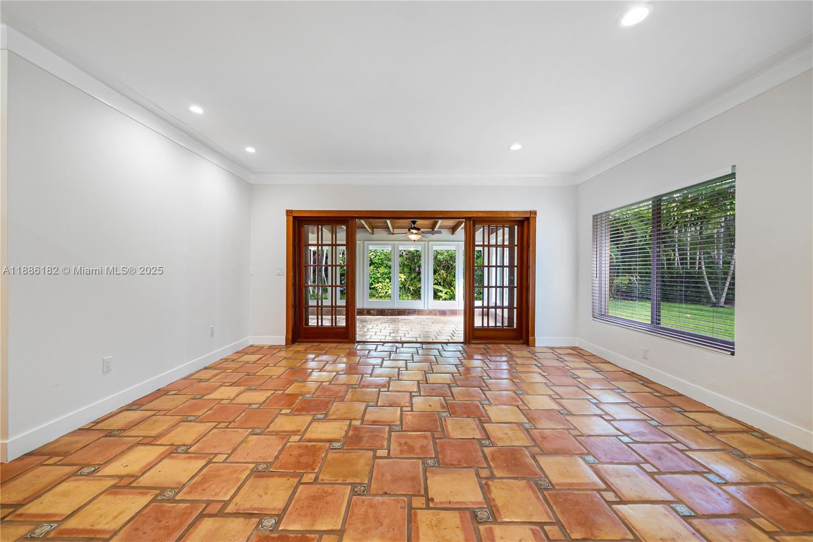 CORAL GABLES RIVIERA SEC - Residential Lease