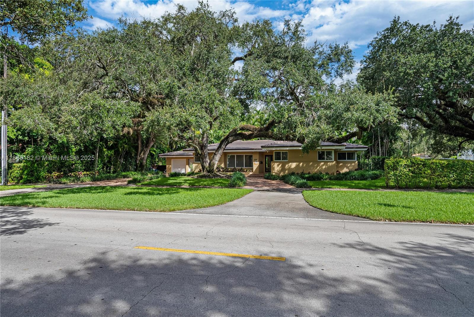 CORAL GABLES RIVIERA SEC - Residential Lease