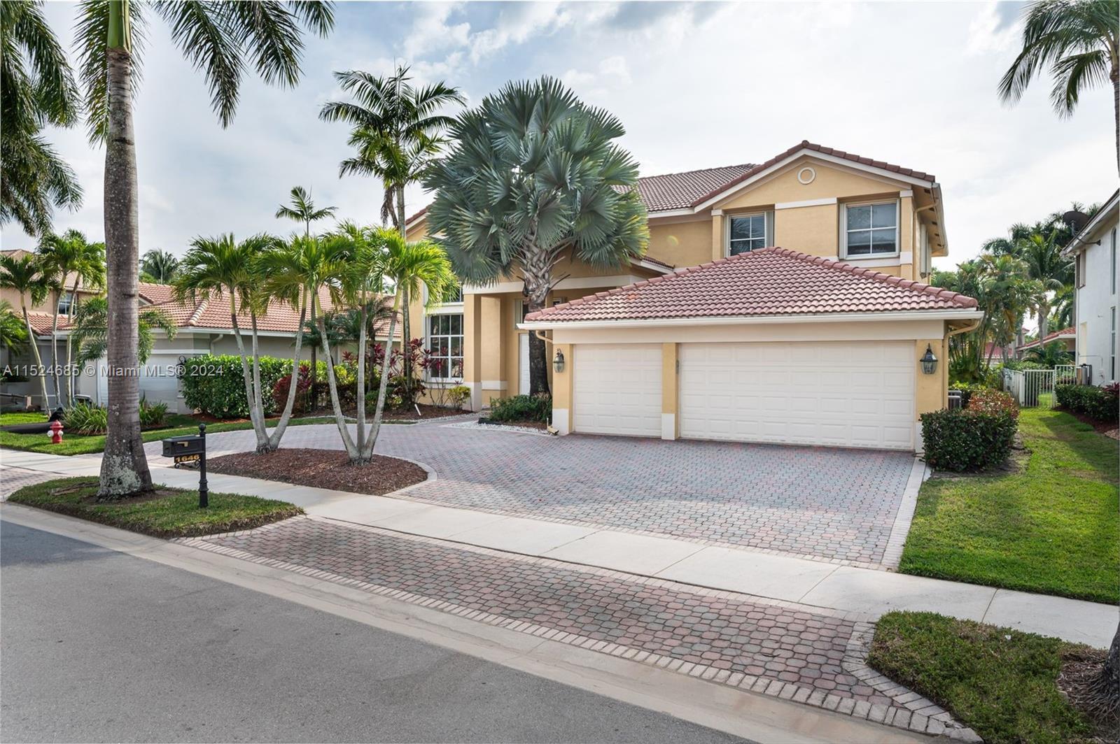 SECTOR 7-PARCEL W - Residential Lease