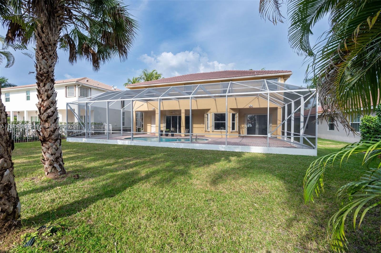 SECTOR 7-PARCEL W - Residential Lease