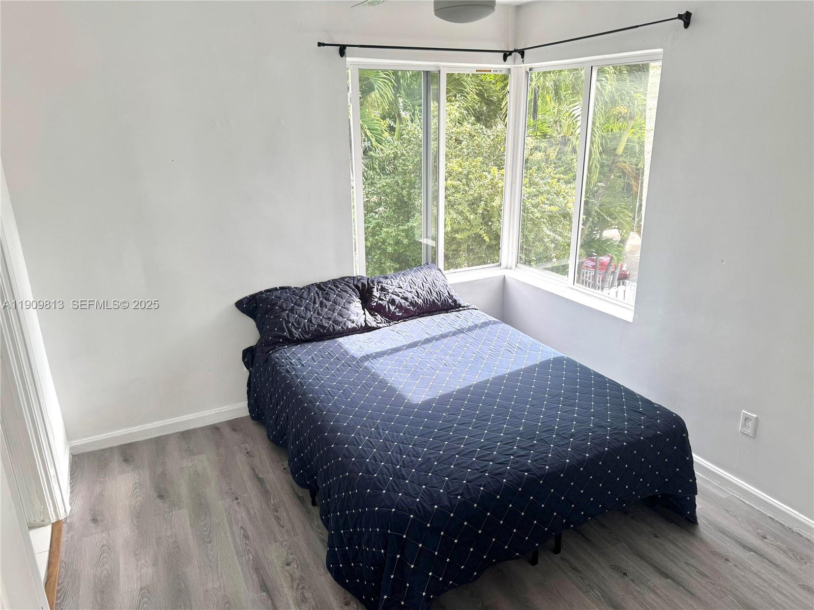 BAYWOOD - Residential Income