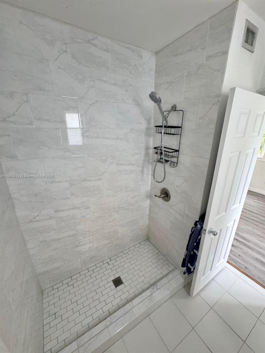 BAYWOOD - Residential Income