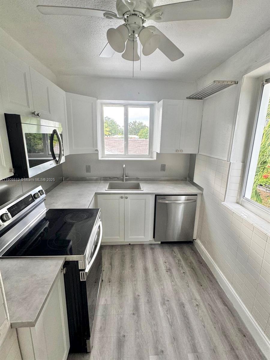 BAYWOOD - Residential Income