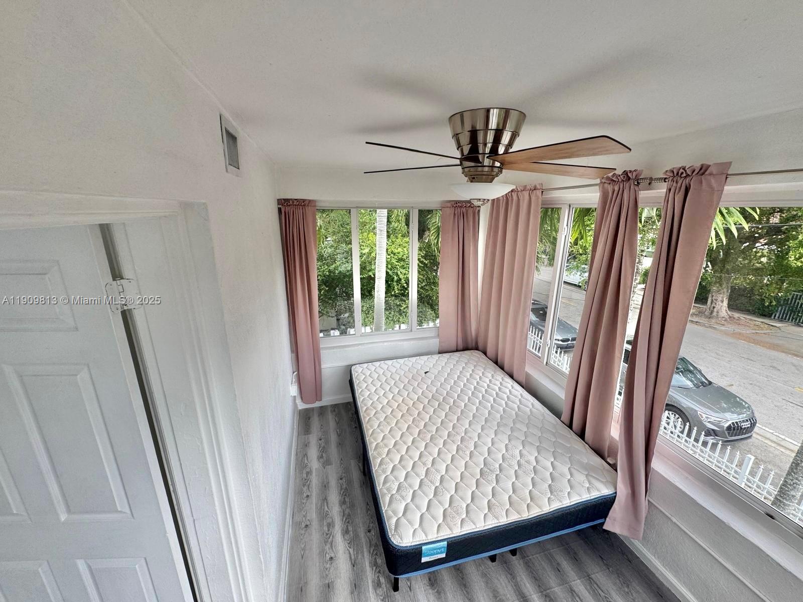 BAYWOOD - Residential Income