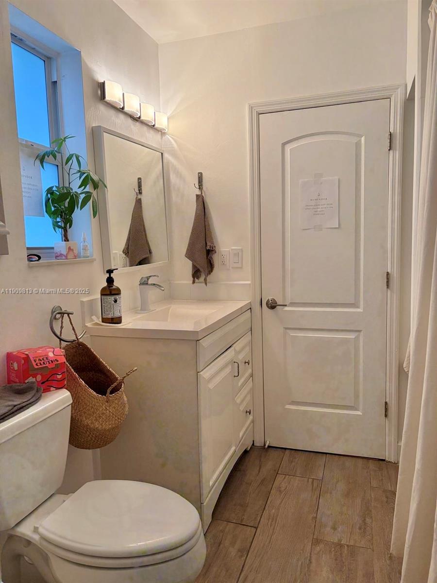 BAYWOOD - Residential Income