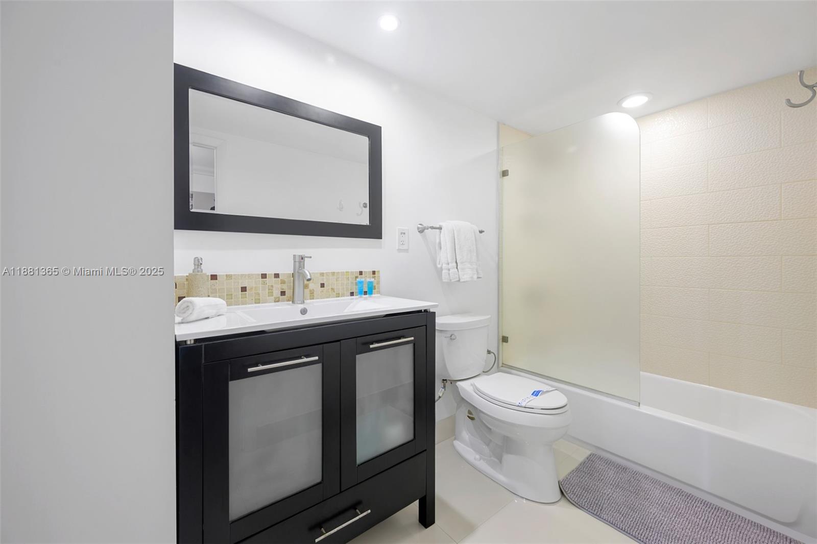OCEAN RESERVE CONDO - Residential Lease