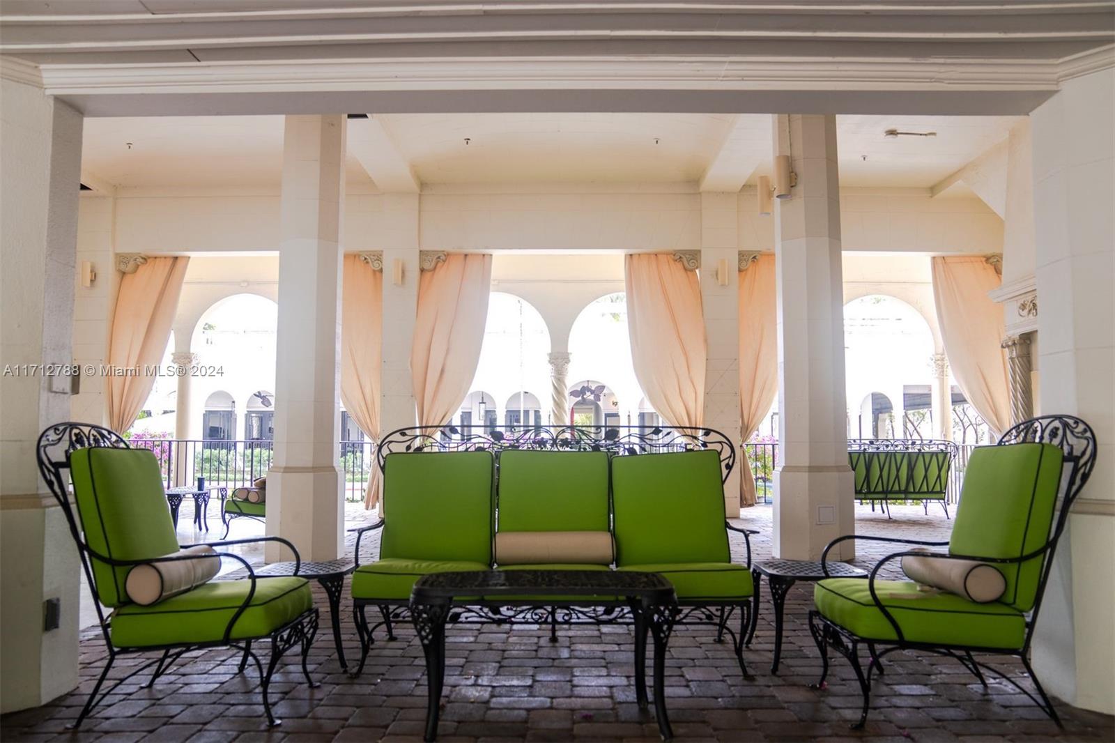 PALM BEACH HOTEL CONDO - Residential