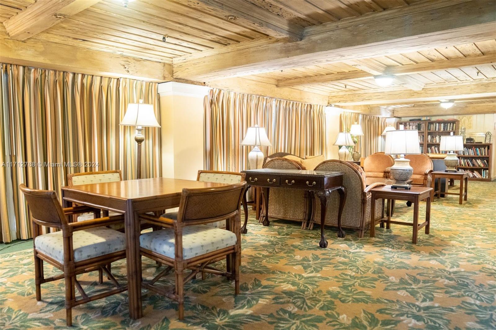 PALM BEACH HOTEL CONDO - Residential