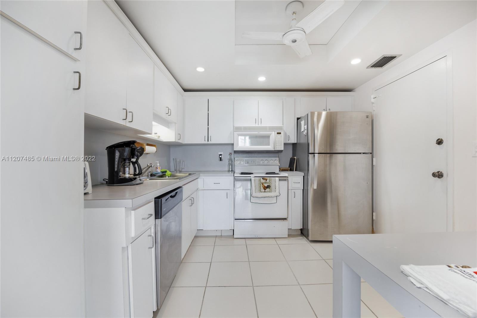 OCEAN DRIVE MANORS INC CO - Residential