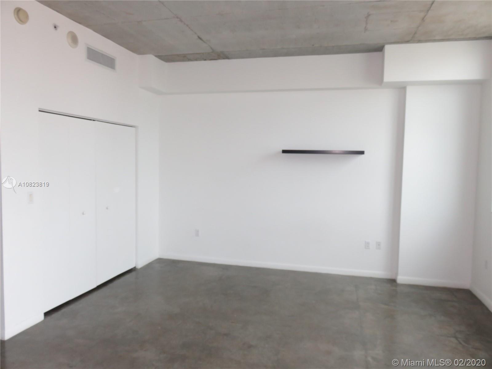 THE LOFT DOWNTOWN II COND - Residential Lease