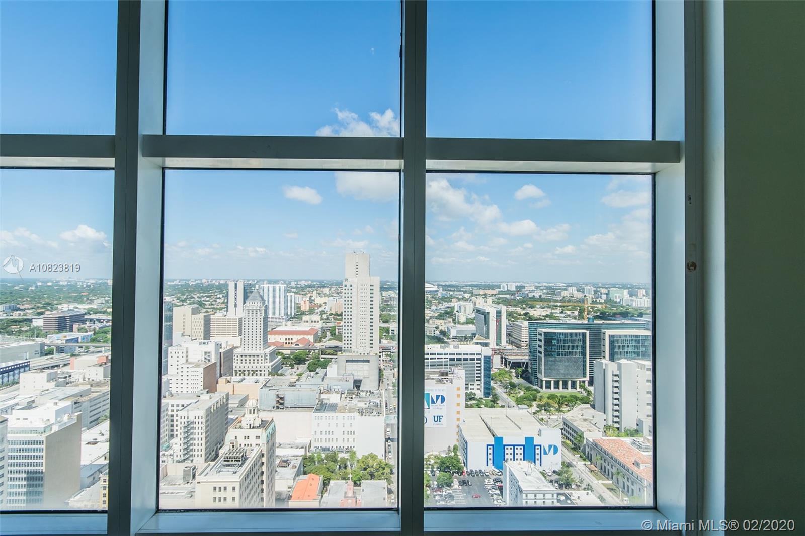 THE LOFT DOWNTOWN II COND - Residential Lease