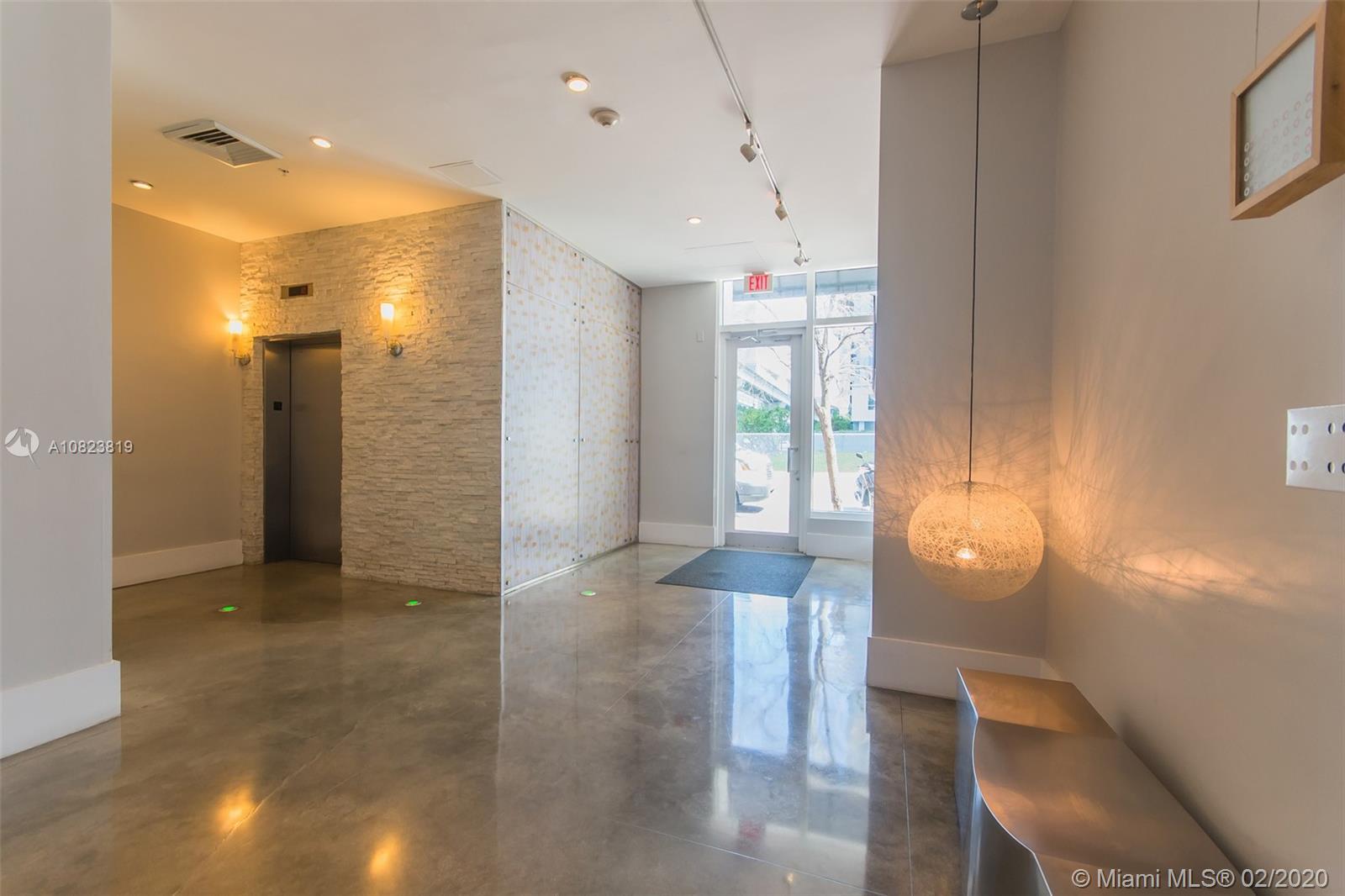 THE LOFT DOWNTOWN II COND - Residential Lease