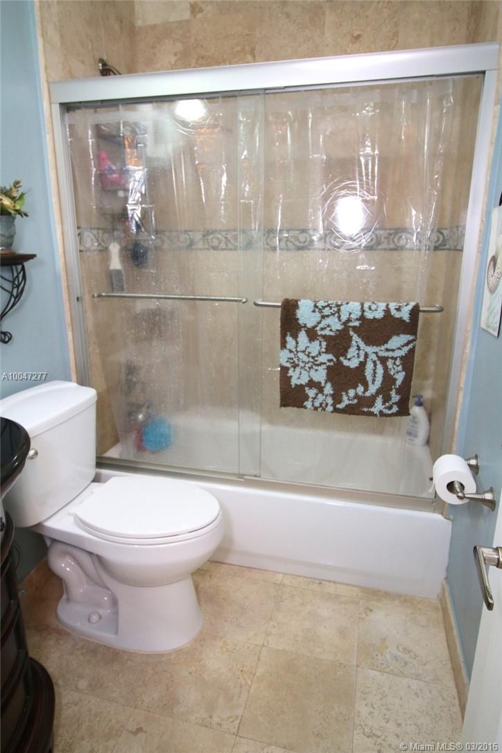 Pembroke Pines 3 39-27 B - Residential