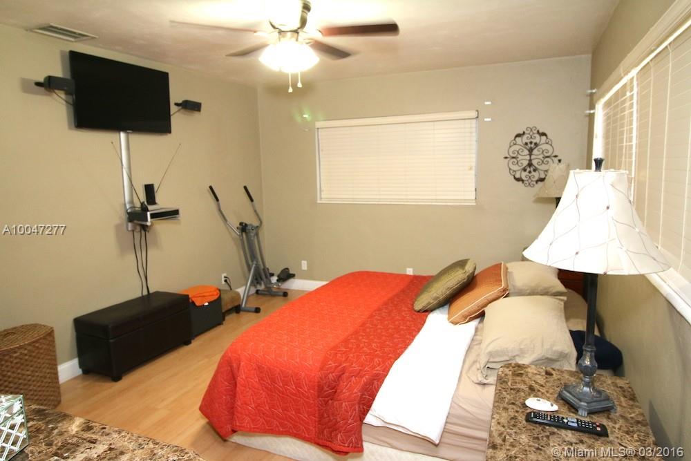 Pembroke Pines 3 39-27 B - Residential