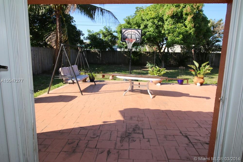 Pembroke Pines 3 39-27 B - Residential