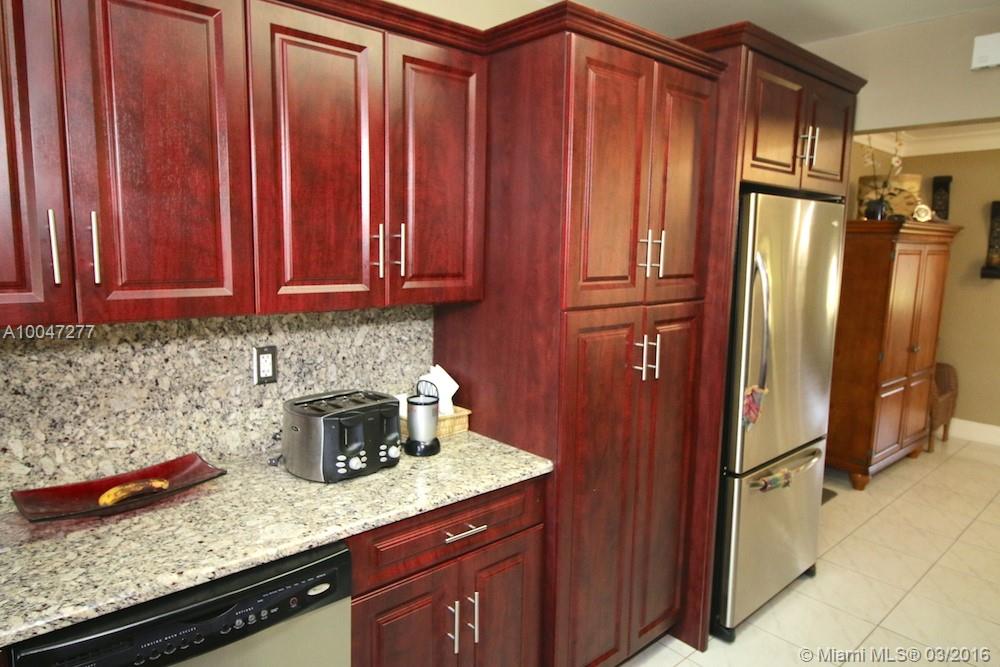 Pembroke Pines 3 39-27 B - Residential