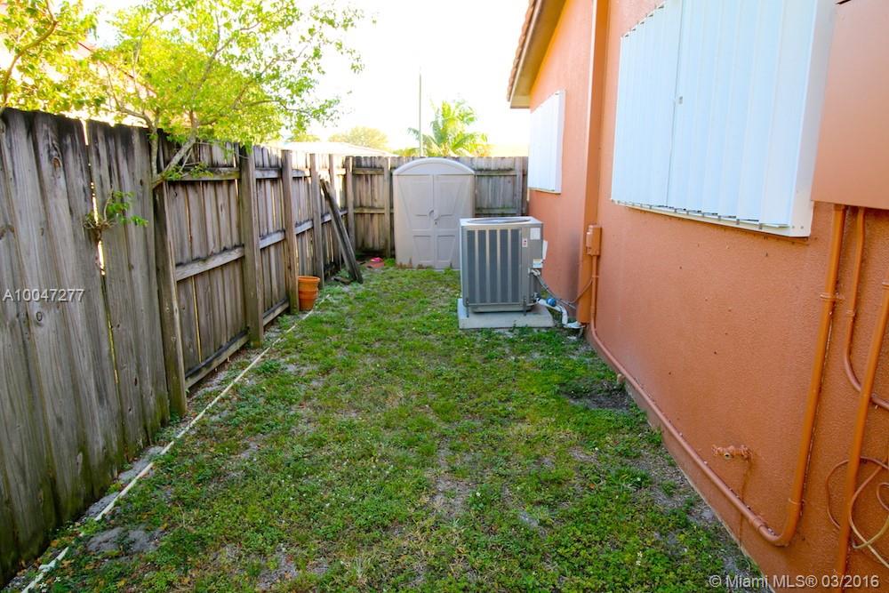 Pembroke Pines 3 39-27 B - Residential