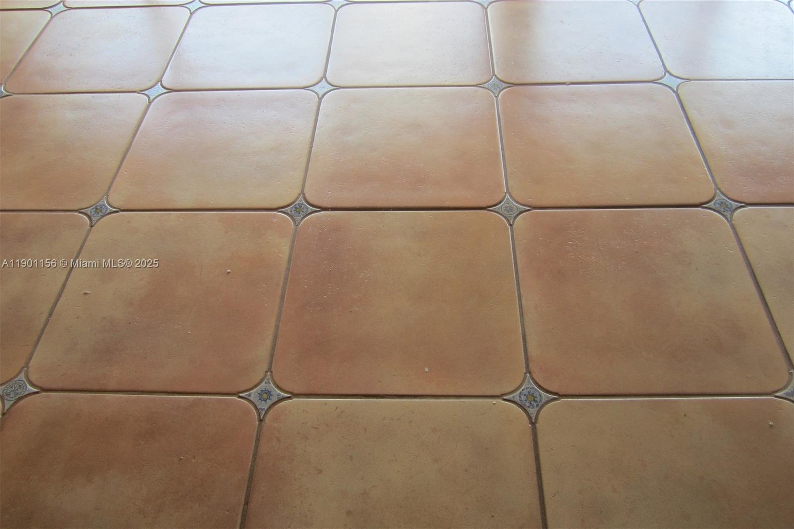 EMERALD ISLES WEST PHASE - Residential Lease