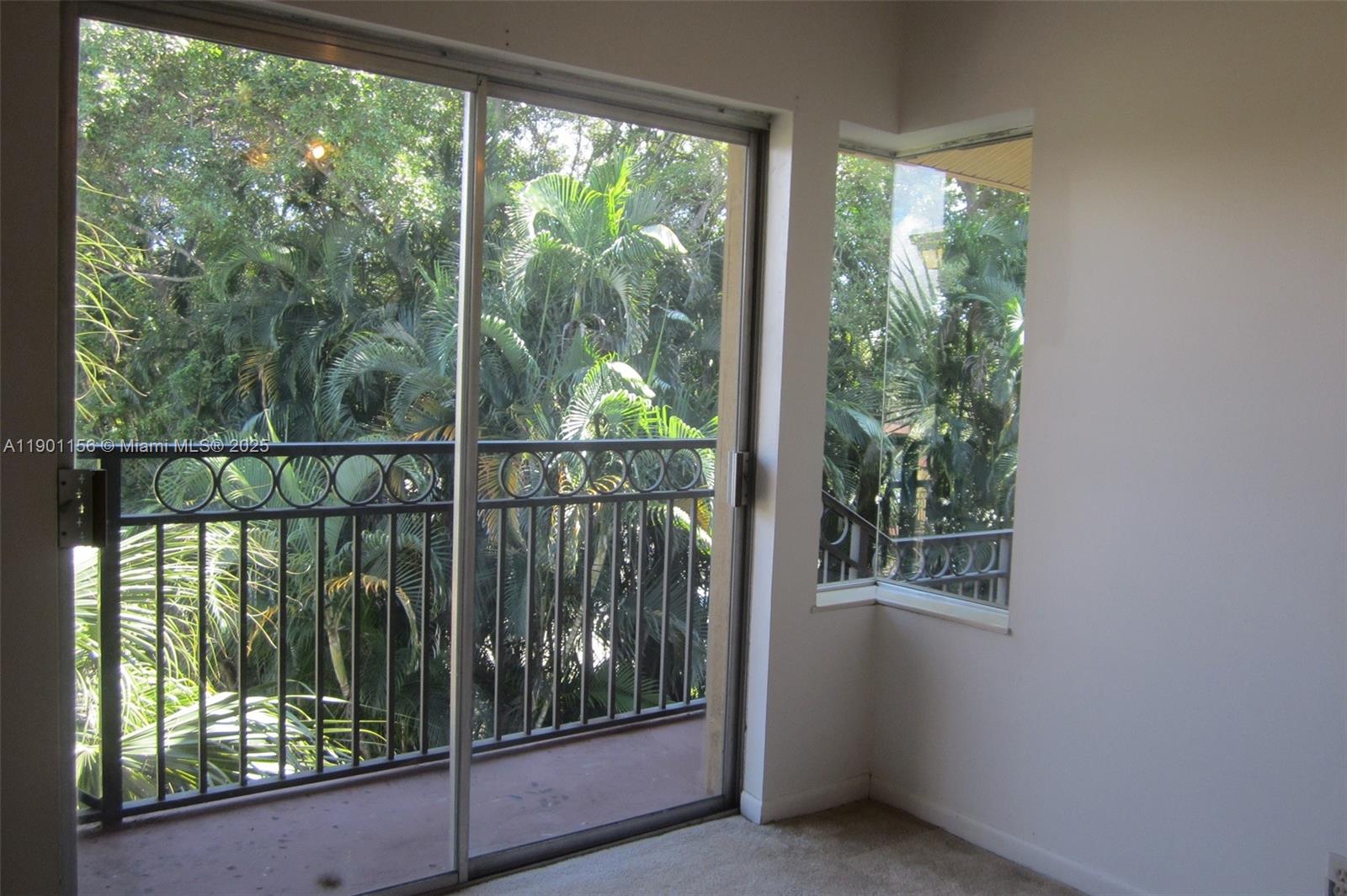 EMERALD ISLES WEST PHASE - Residential Lease