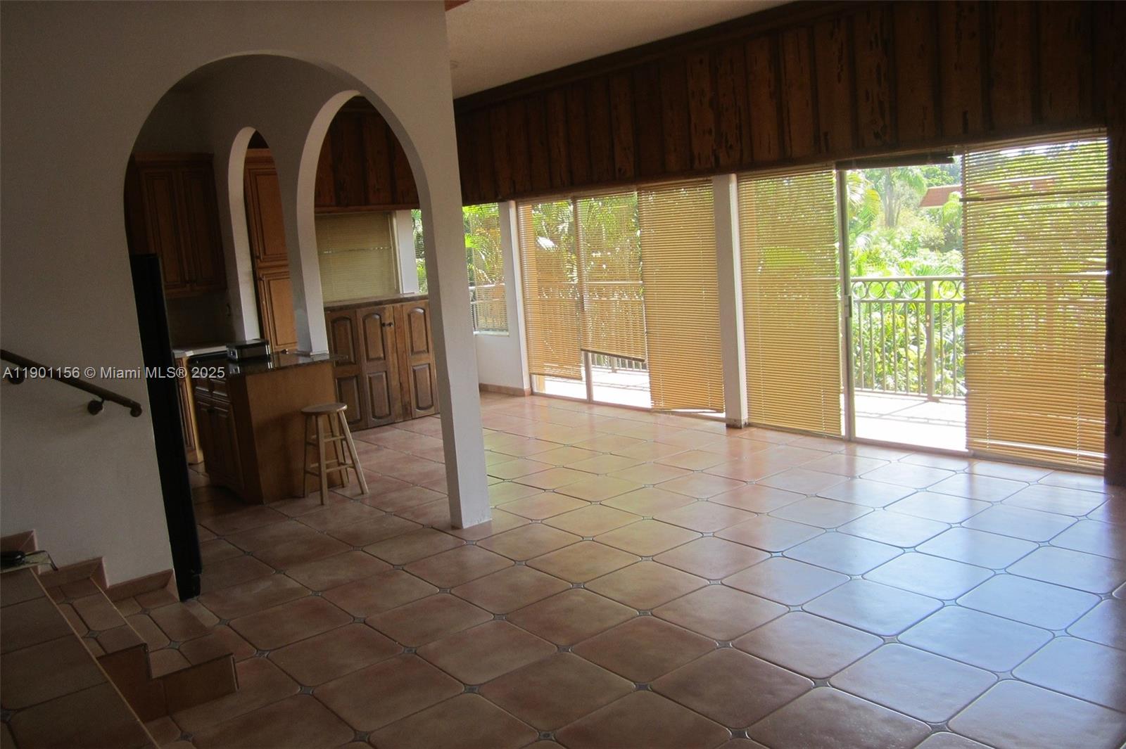 EMERALD ISLES WEST PHASE - Residential Lease