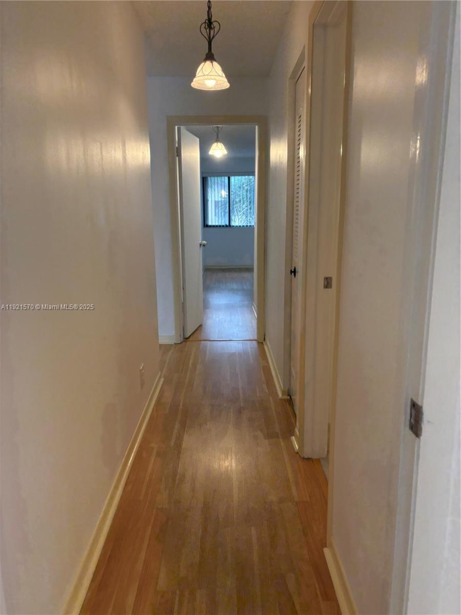 WINDWOOD ISLES CONDO - Residential