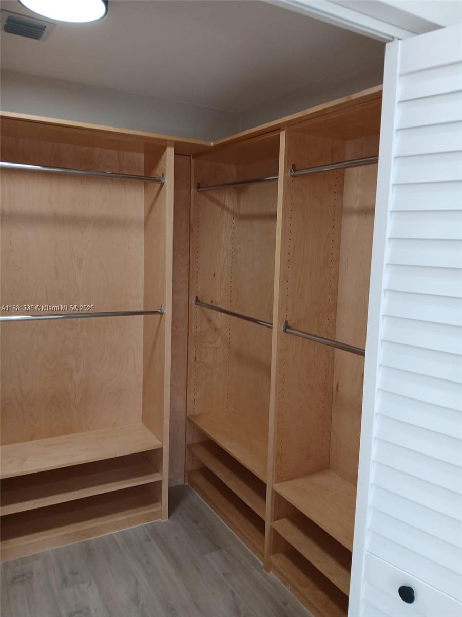 WEST LAKE VILLAGE PLAT - Residential Lease