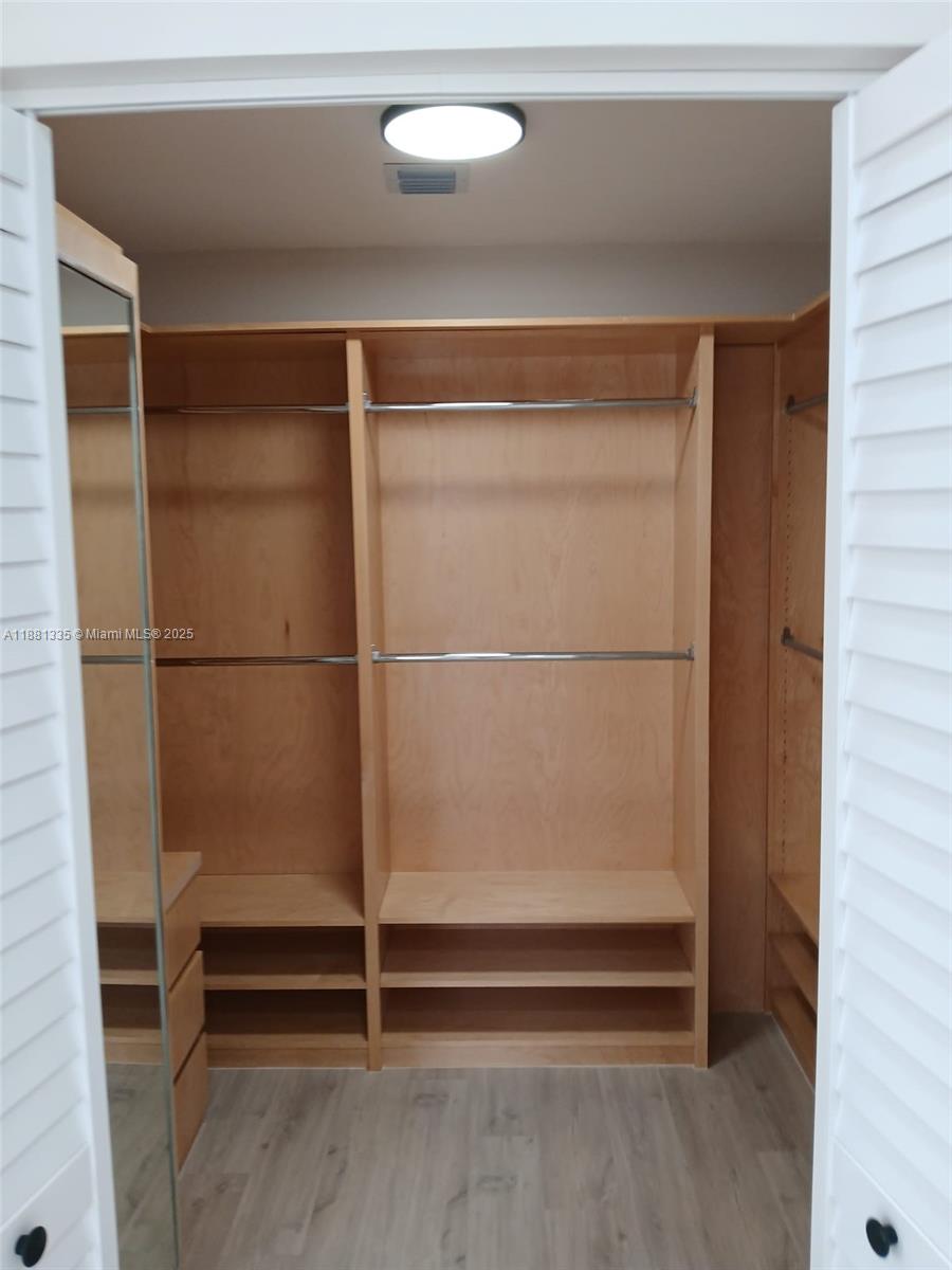 WEST LAKE VILLAGE PLAT - Residential Lease