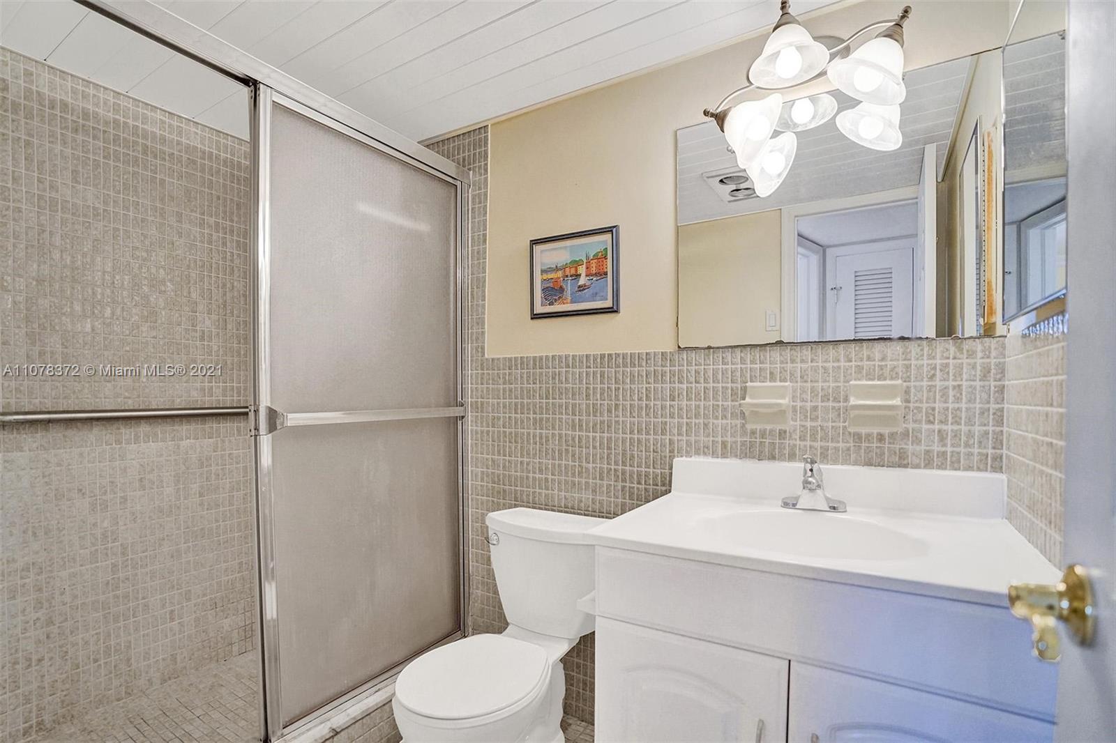 RIVIERA APTS B CO-OP - Residential