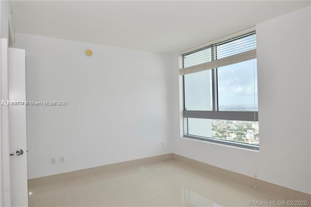 IVY CONDO - Residential