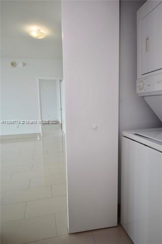 IVY CONDO - Residential