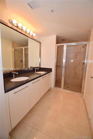 IVY CONDO - Residential