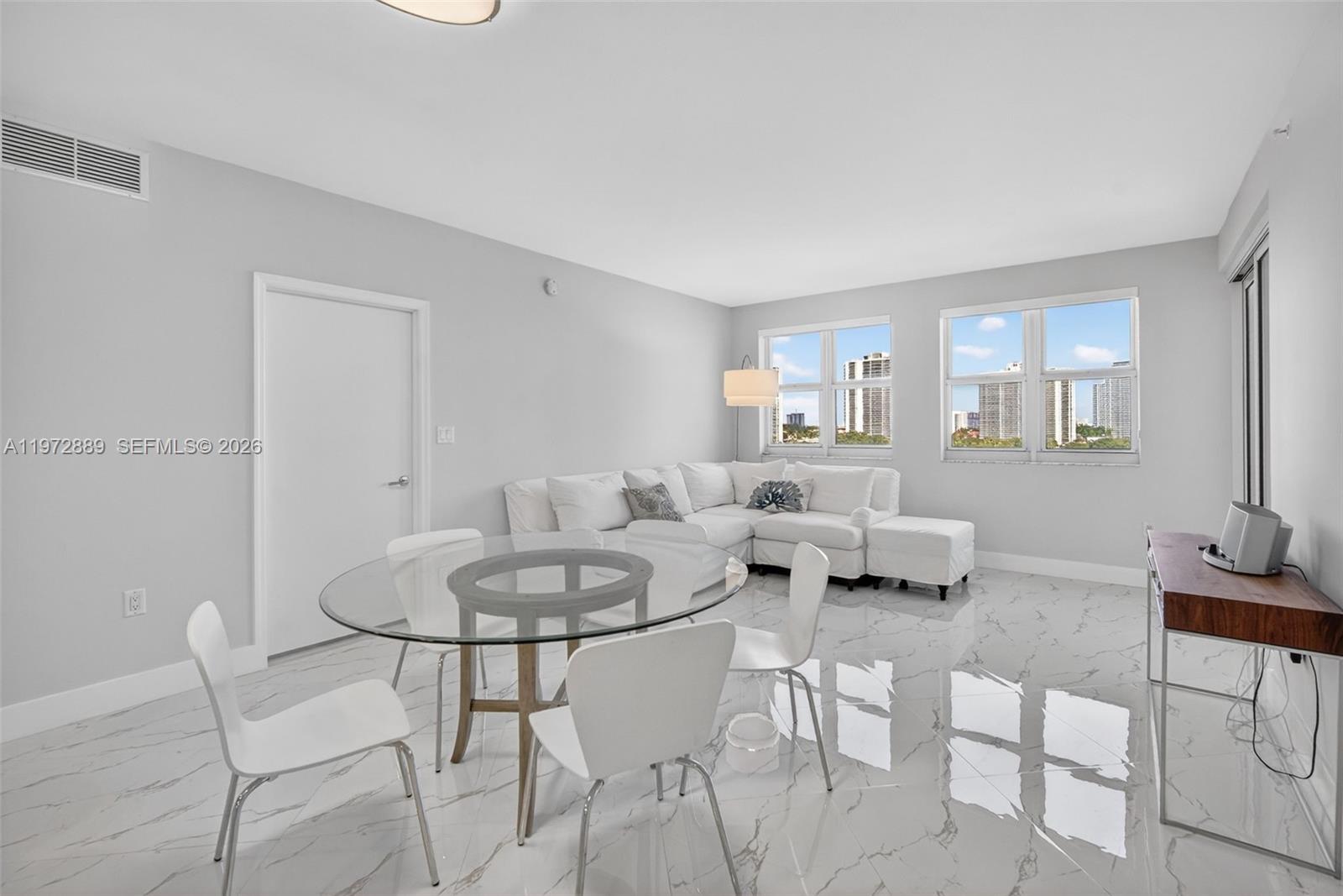 TURNBERRY VLG NO TOWER CO - Residential