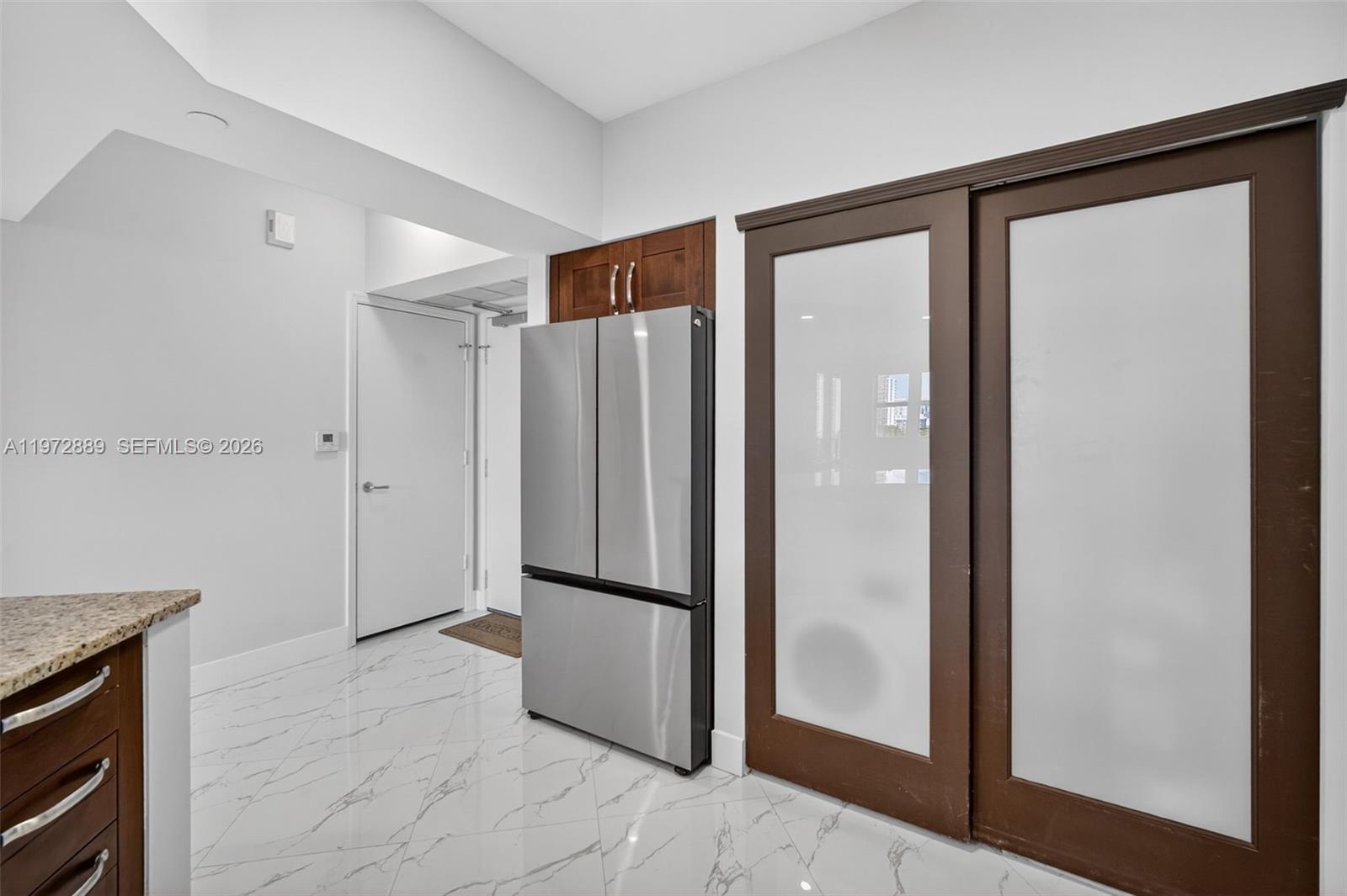 TURNBERRY VLG NO TOWER CO - Residential