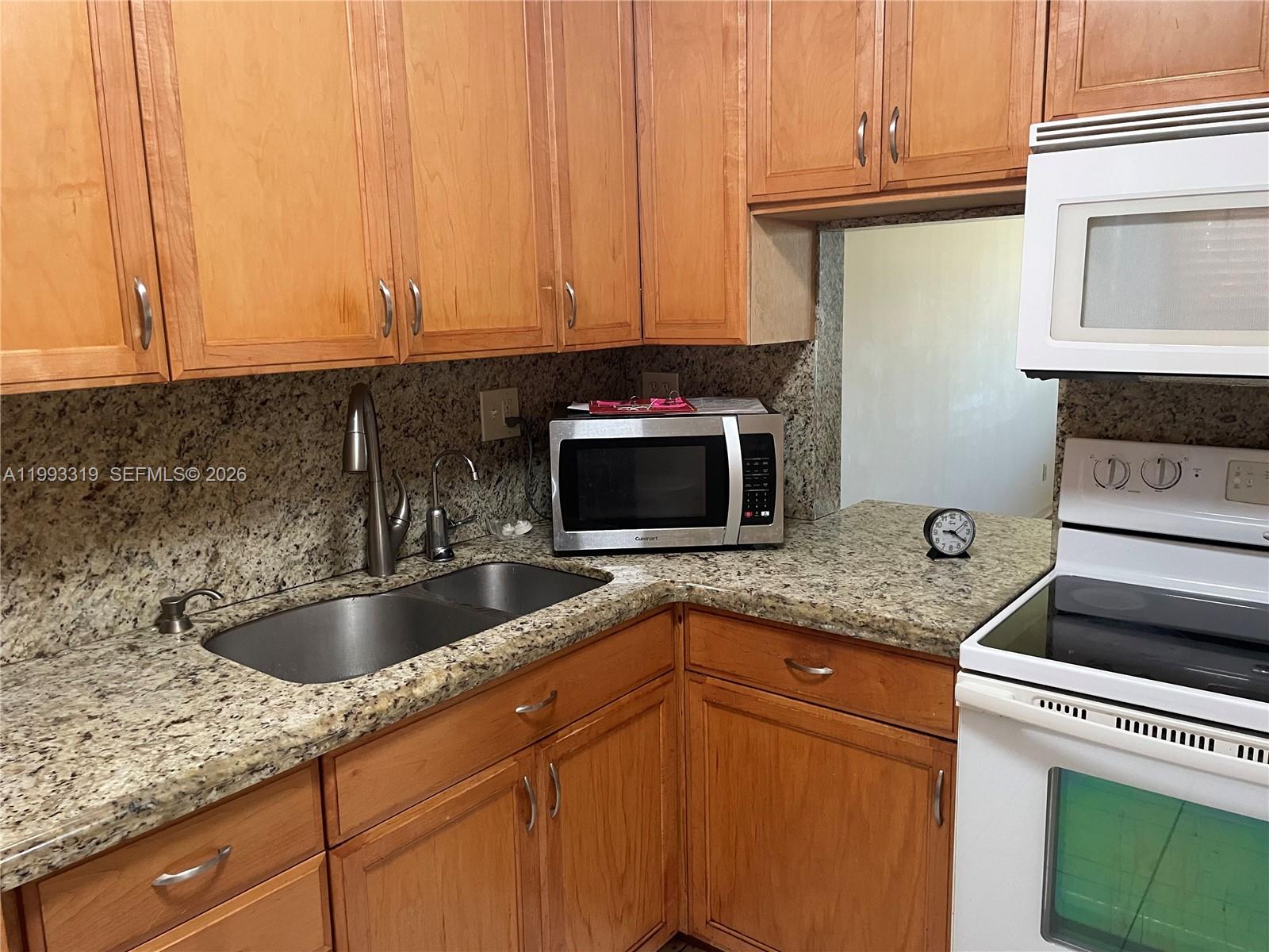 SHERIDAN LAKES CONDO APTS - Residential