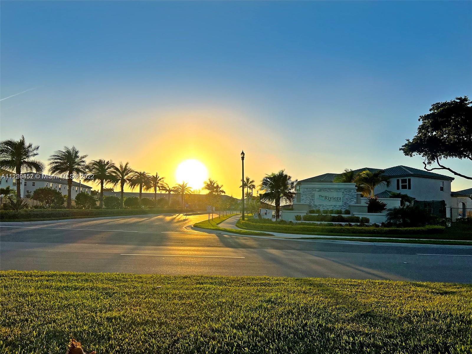 Keys Gate - Residential