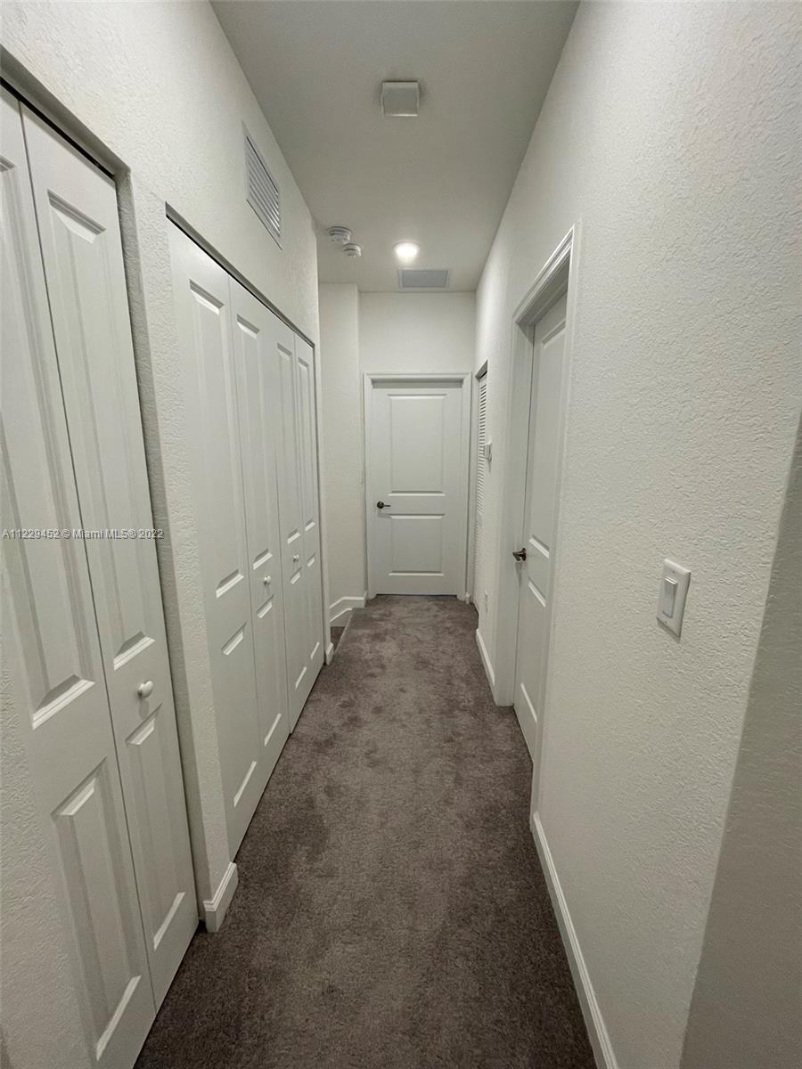 Keys Gate - Residential