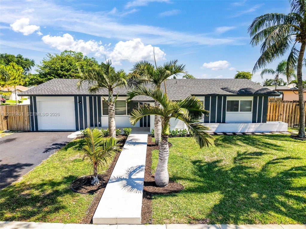 Photo of 9741 NW 5th St #9741, Pembroke Pines, FL 33024 (MLS # A12031401)