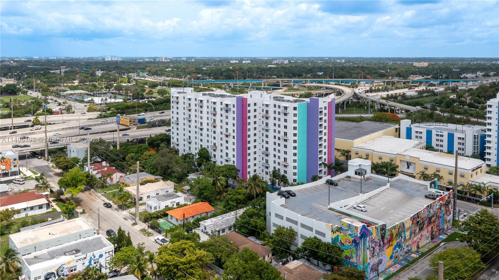 BUENA VISTA EST - Residential Income