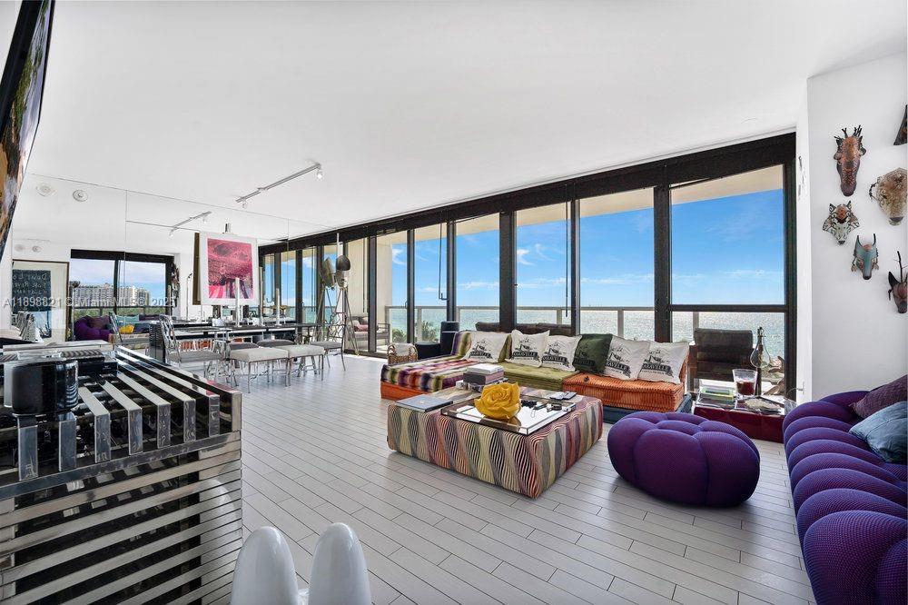 2201 Collins Ave 628