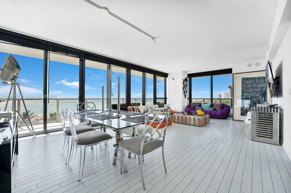 2201 Collins Ave 628