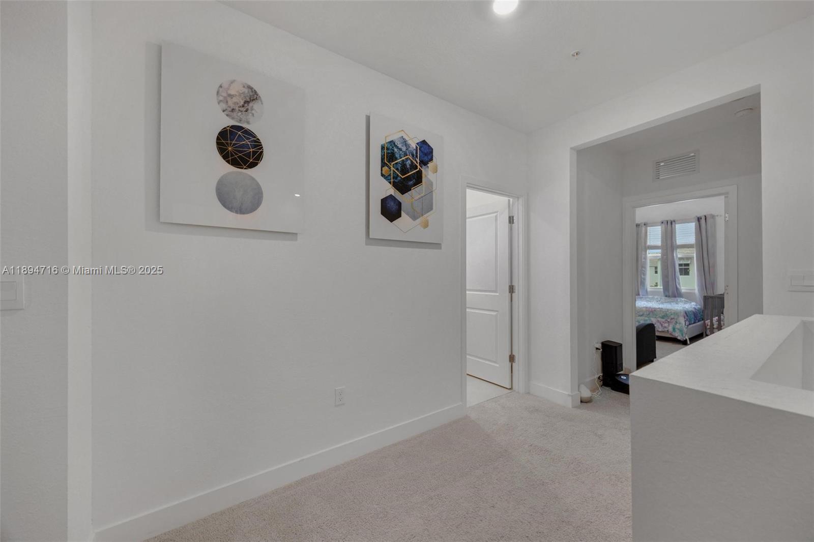 MERRICK SQUARE - Residential Lease