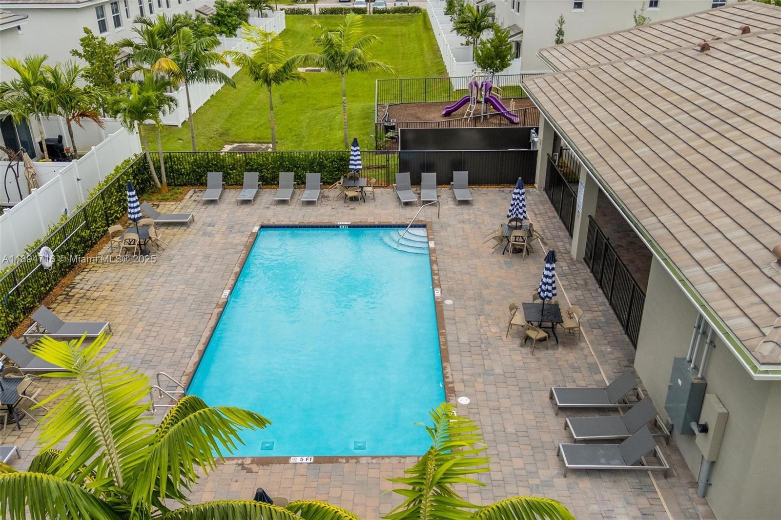 MERRICK SQUARE - Residential Lease
