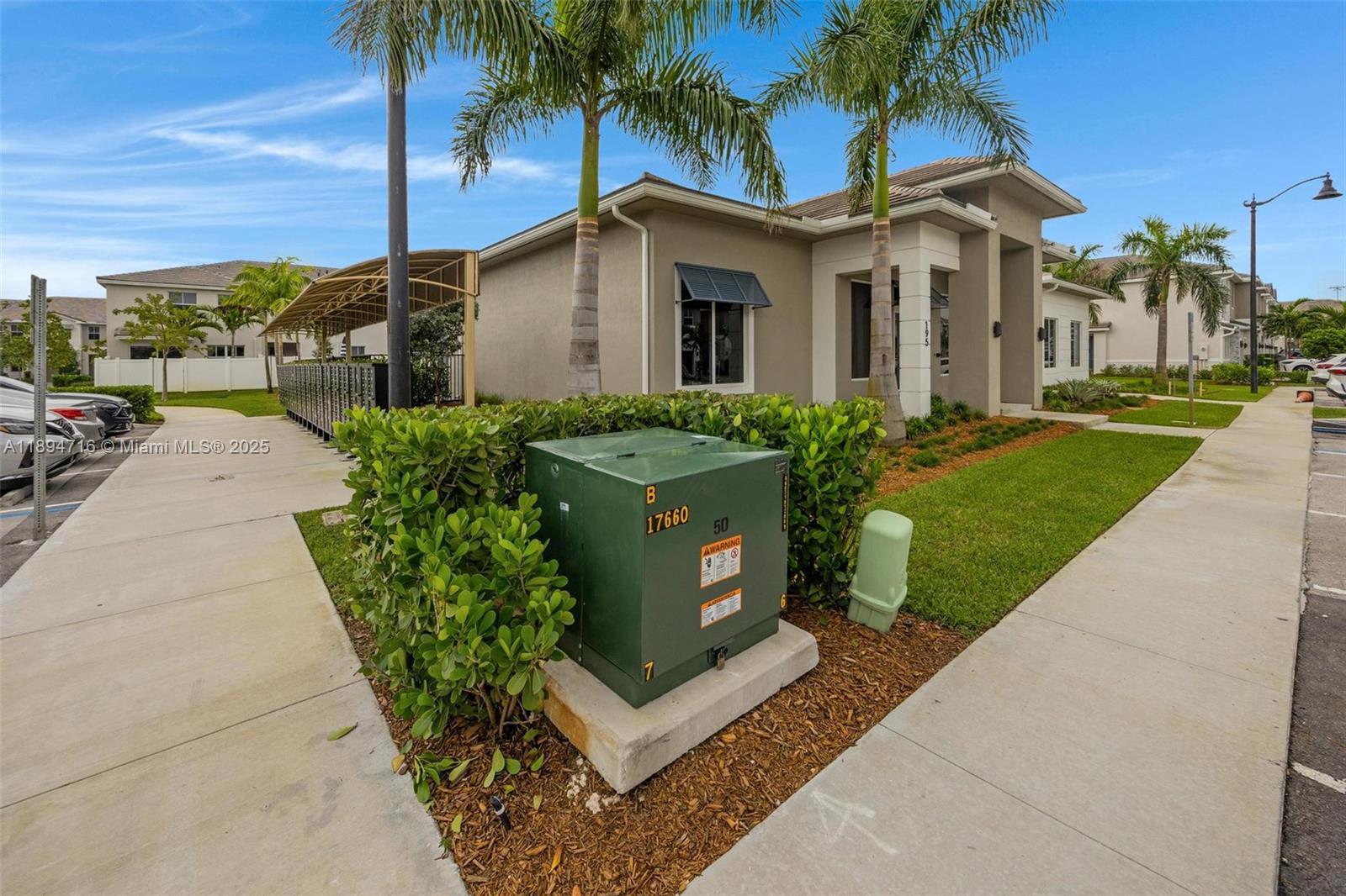 MERRICK SQUARE - Residential Lease