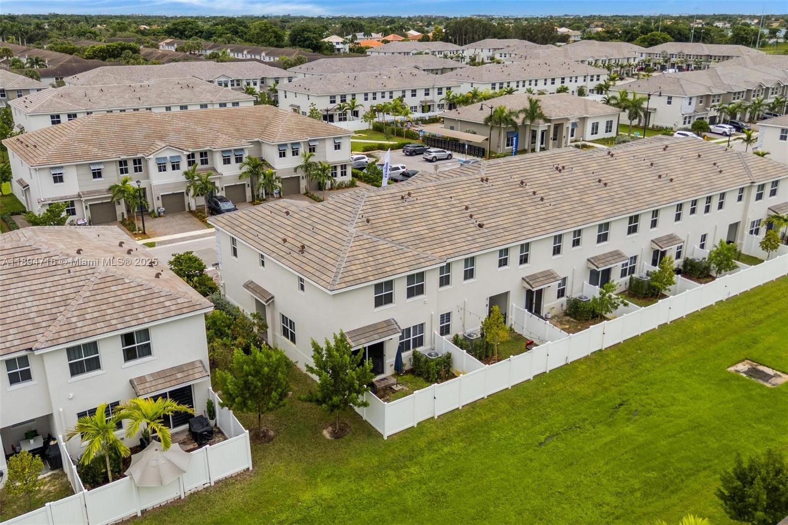 MERRICK SQUARE - Residential Lease