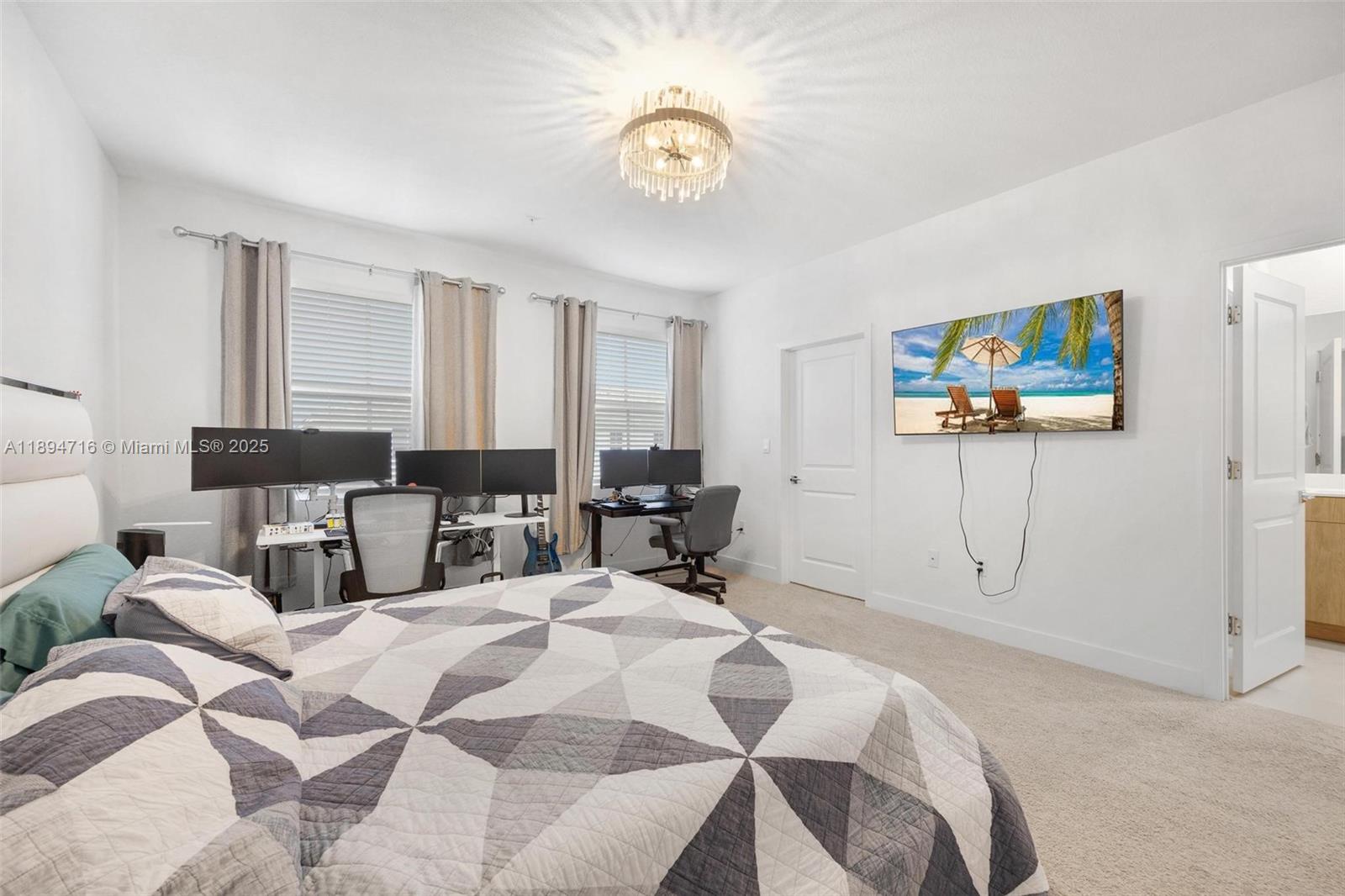 MERRICK SQUARE - Residential Lease