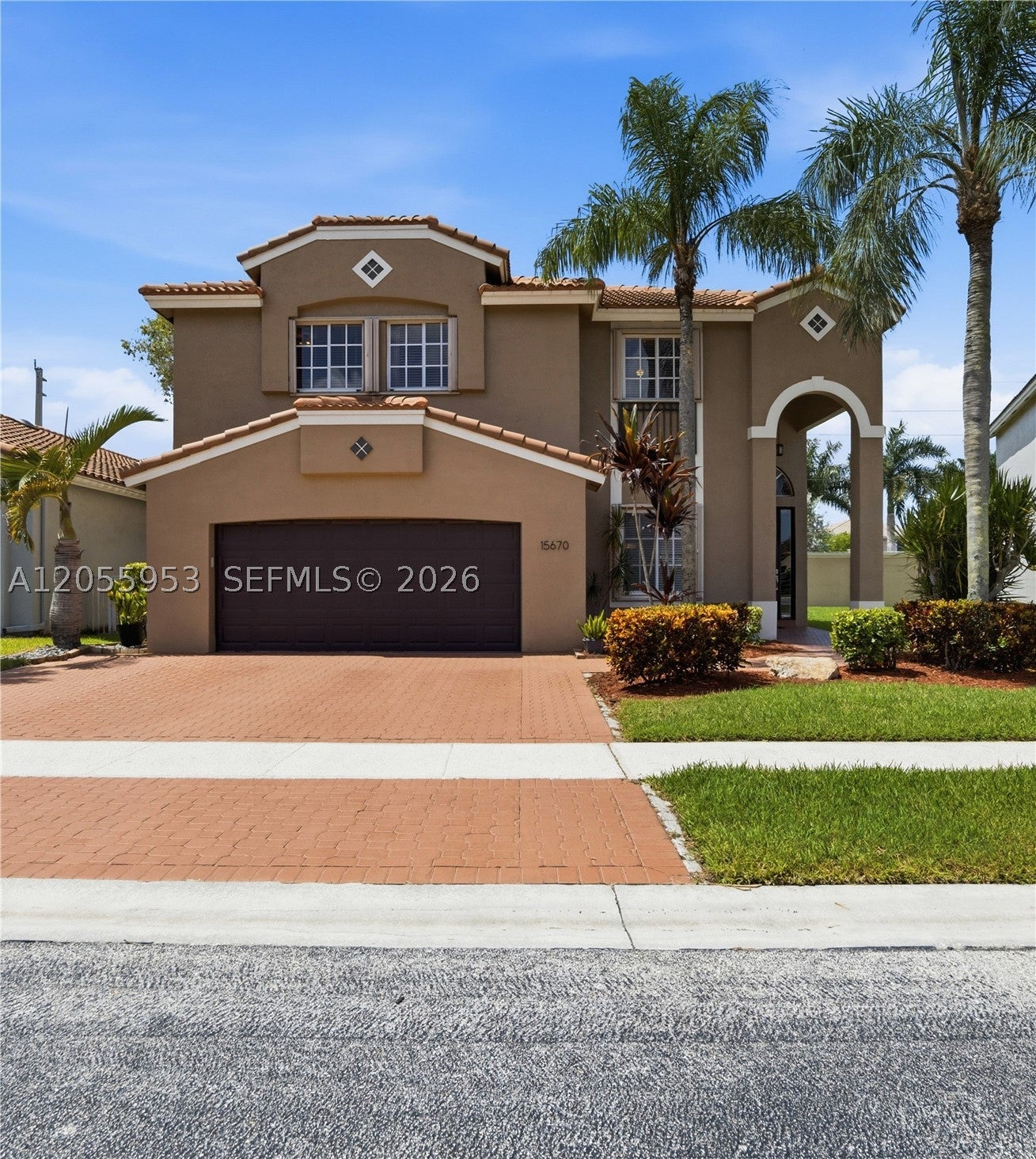 15670 SW 16th Ct