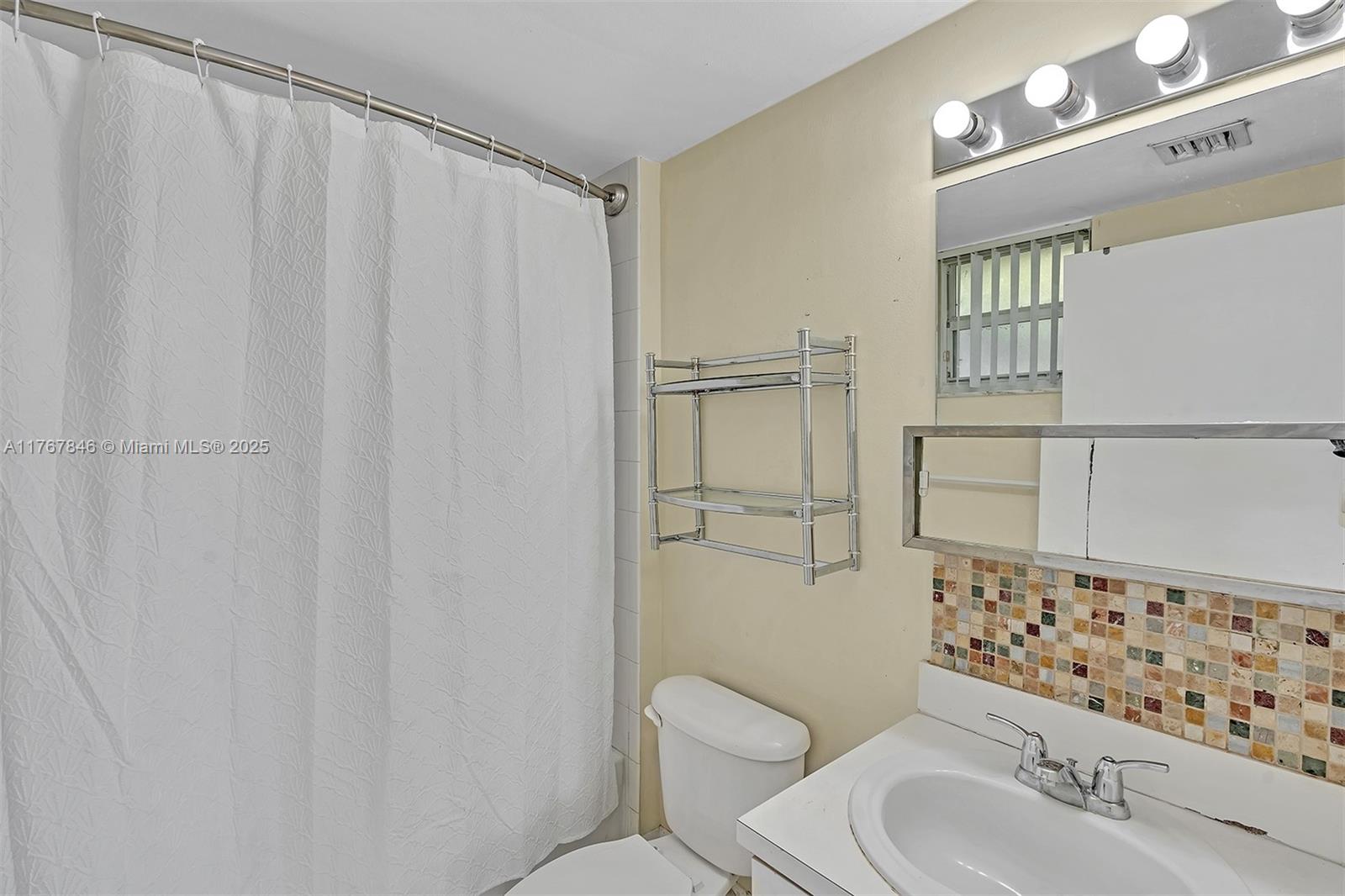 SERENITY PALMS CONDO - Residential