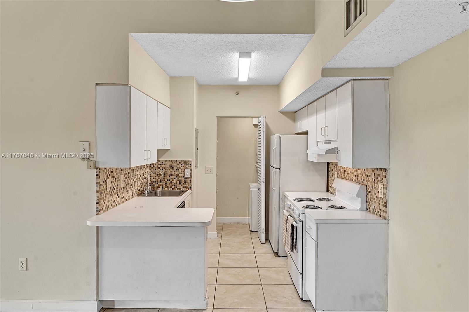 SERENITY PALMS CONDO - Residential