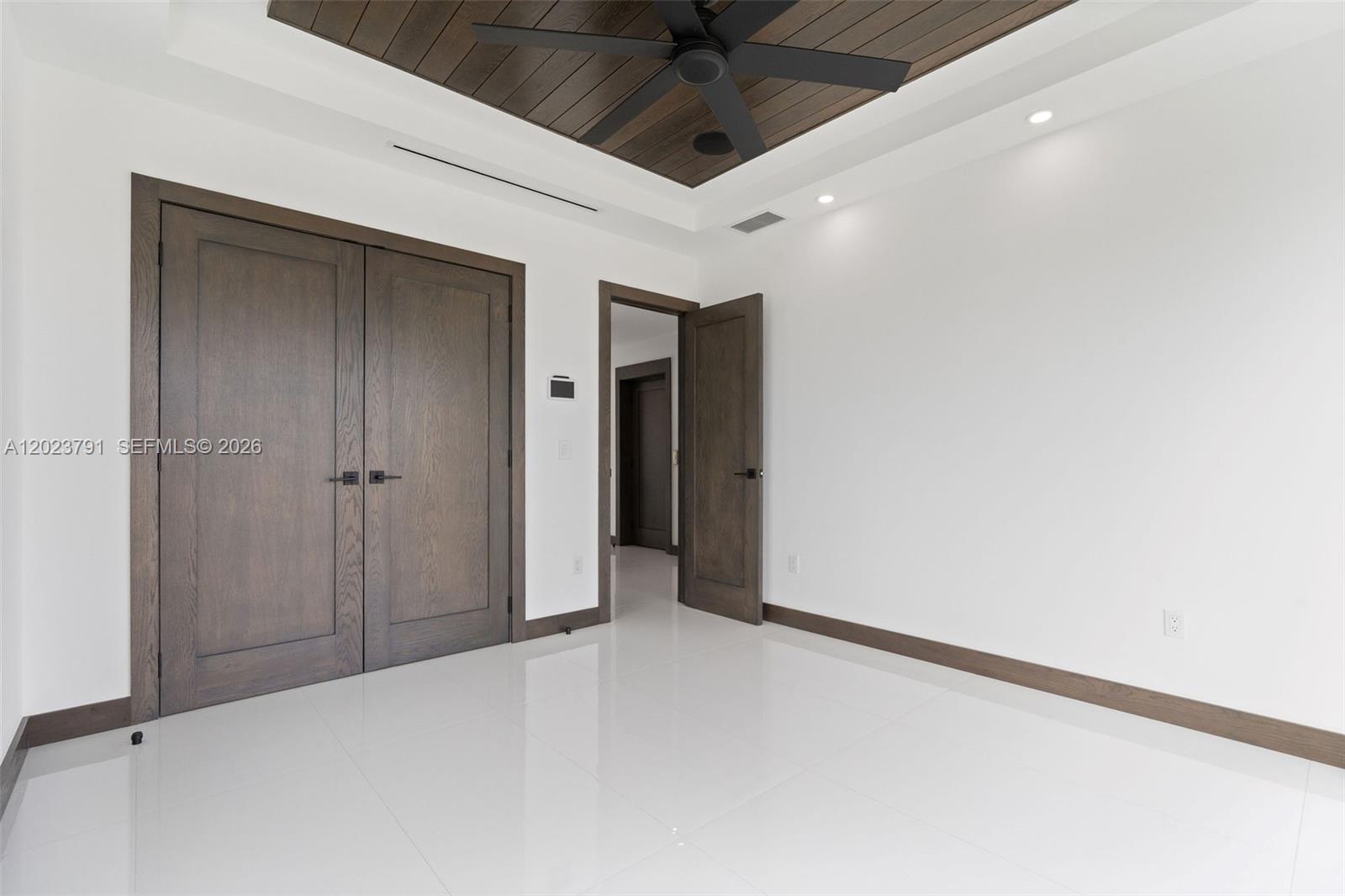 INDIAN WATERWAYS - Residential