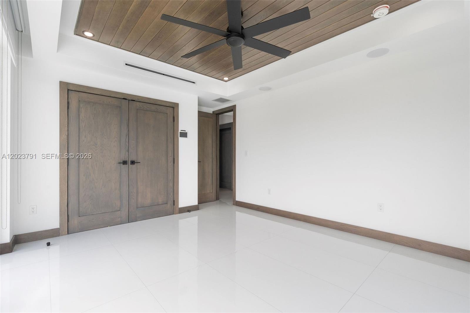 INDIAN WATERWAYS - Residential